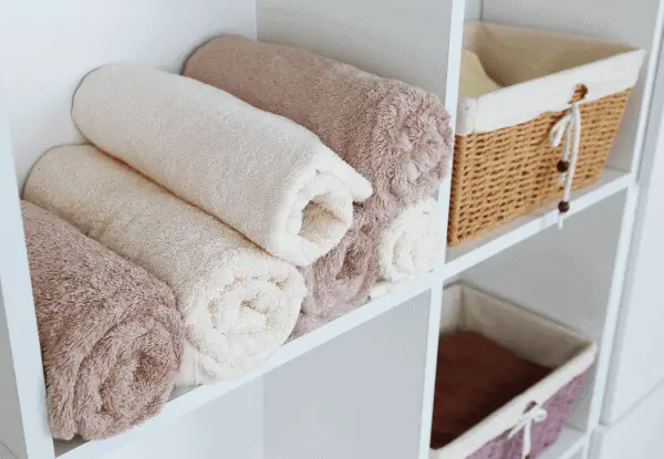 paniers étagères rangement serviettes empilées rangement porte serviette avis affaires part peine gain tout bois