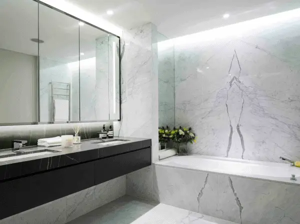 salle de bain marbre blanc pièce pierres matériau veines coloris projets valeur roche liste prix maison carré rose couleur vasque qualité choix noir matériaux