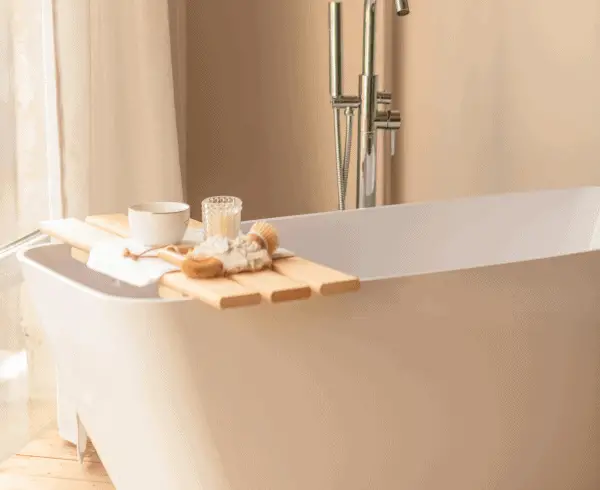 salle de bain astuces laissez agir vinaigre blanc calcaire éponge non abrasive traces essence de térébenthine tâche